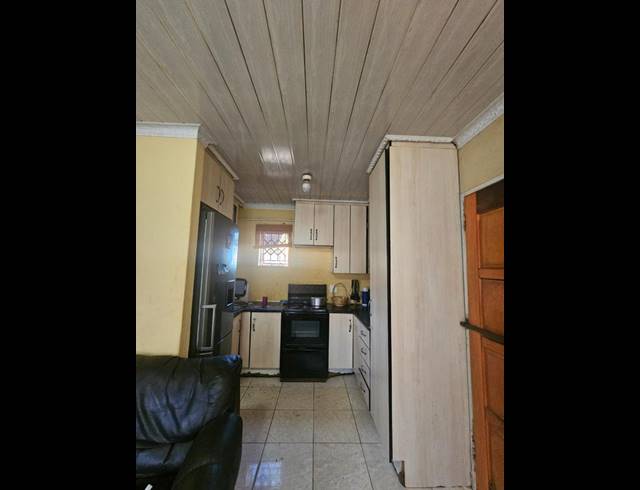 3 BEDROOM HOUSE FOR SALE IN PROTEA GLEN EXT